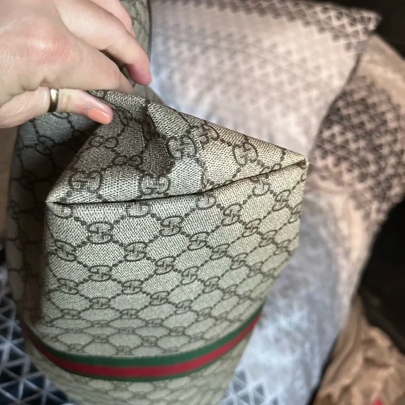 Gucci Ophidia Medium Tote. - Picture 6 of 10